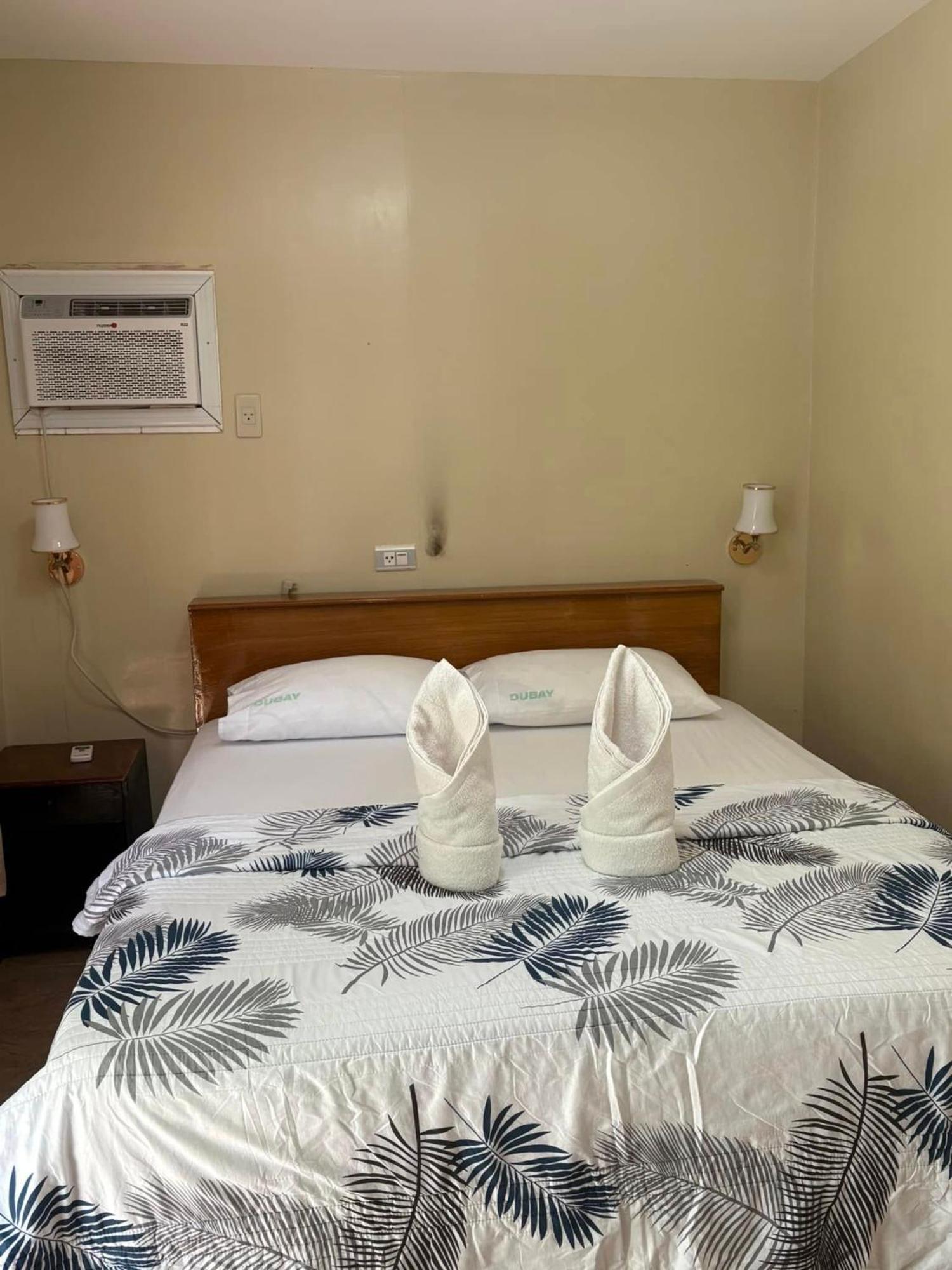 Dubay Panglao Beachfront Resort Extérieur photo
